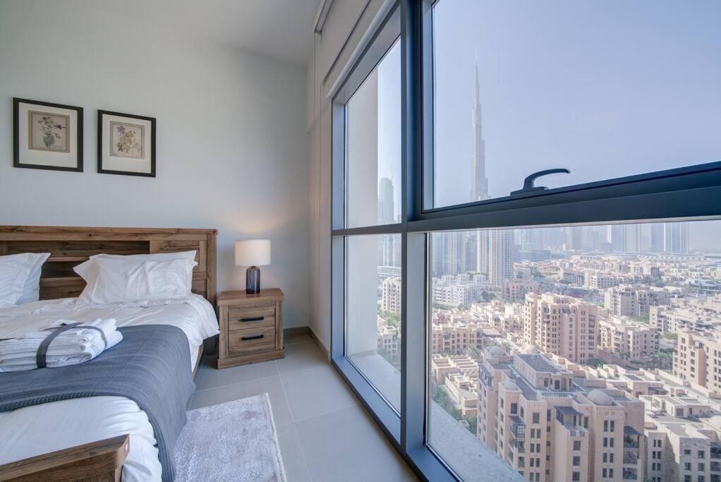 Burj Khalifa View - 2br And Maid - Downtown Дубай